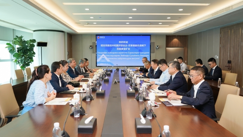 塔吉克斯坦副总理苏莱曼会见金年会官方网站入口董事长陈景河